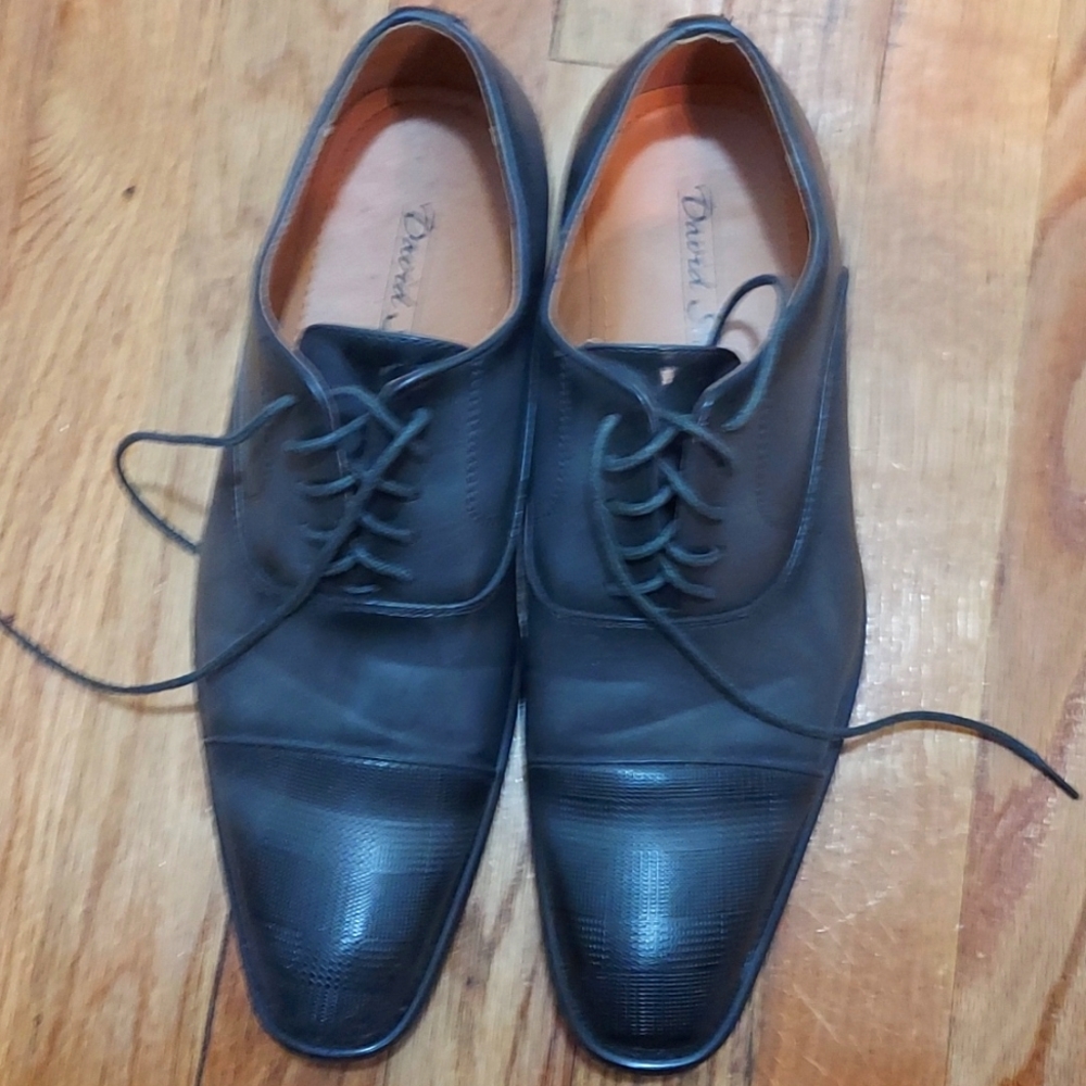 Mens size 11 dress shoes